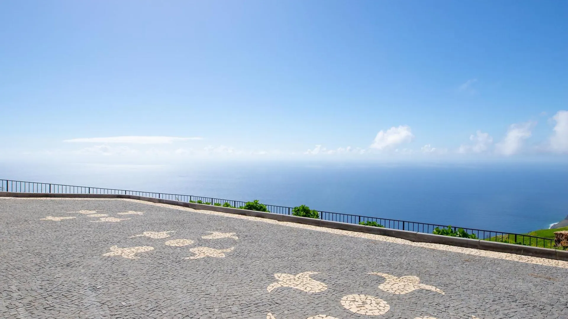 Villa Leonor Cliffside Retreat Calheta  Portugal